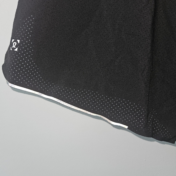 Lululemon Black Fast & Free 3" Short Size XL - Picture 6 of 7